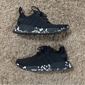 Adidas NMD R1’s